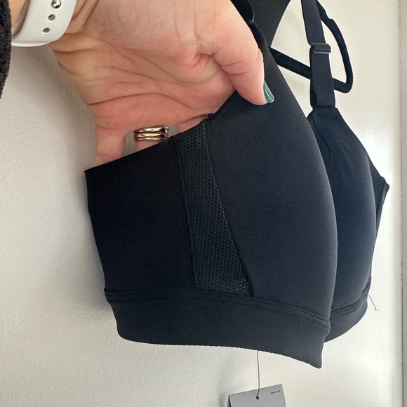 NWT Nike Alpha Bra High Support Black Size L (A-B cup size) - Picture 8 of 10
